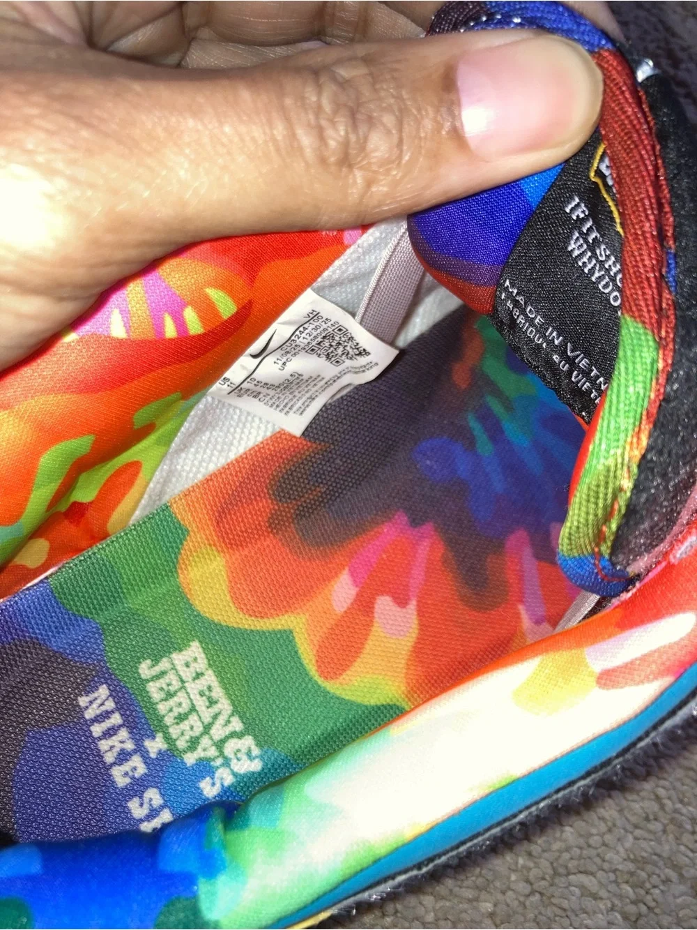 Nike vibrant blue